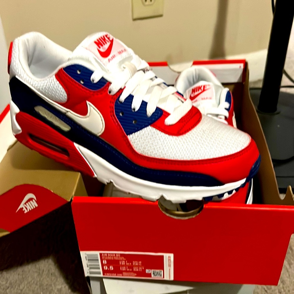 Sneaker